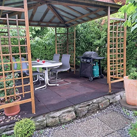 Weisses Haus Apartment *