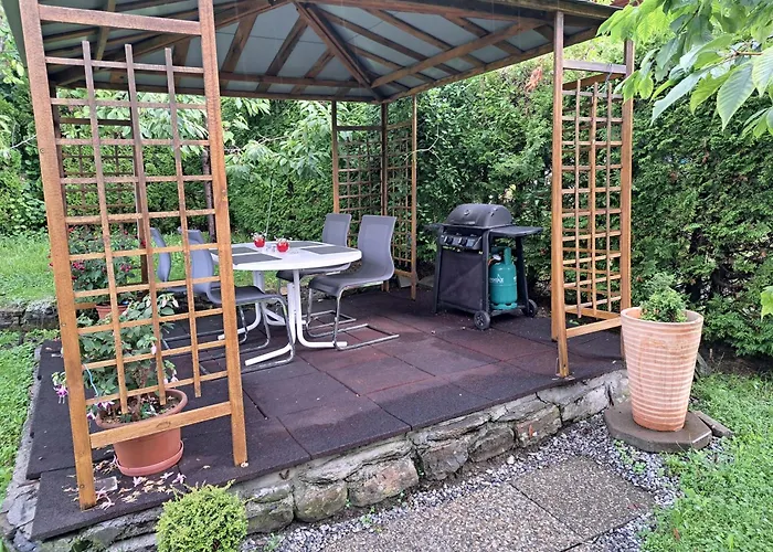 Weisses Haus Apartament *