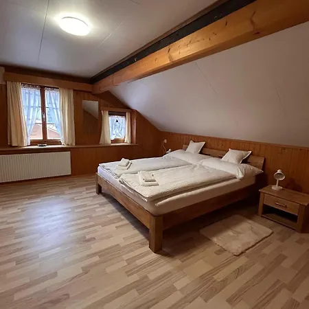 Weisses Haus Lägenhet